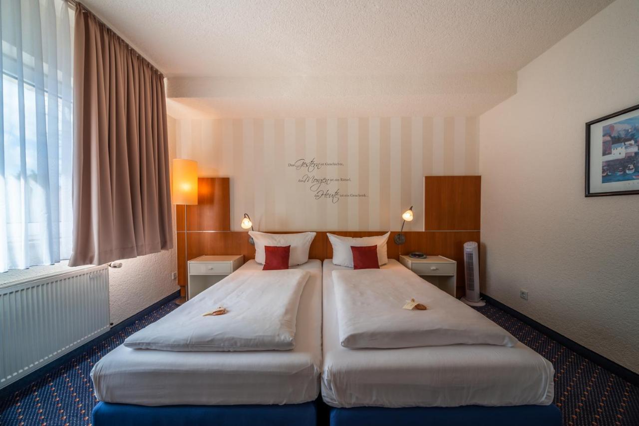 Parkhotel オーベルツハウゼン エクステリア 写真